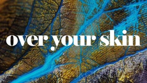 视频素材 4K液体油漆色彩溶解流动水墨创意视频Over Your Skin