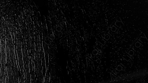 视频素材-雨水下雨水滴落在玻璃上滑落Leak_Left
