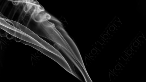 视频素材-cigarette_smoke_from_bottom_02香烟燃烧烟雾
